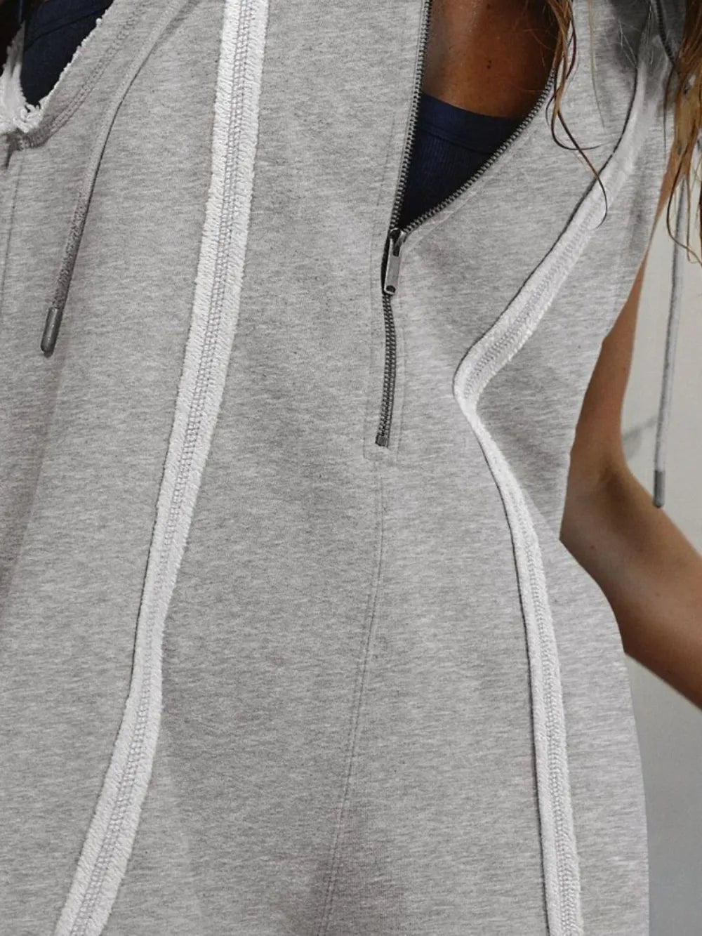 Half Zipped Hooded Sleeveless Romper (13)