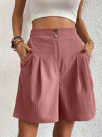 Pocketed Half Elastic Waist Shorts (17)