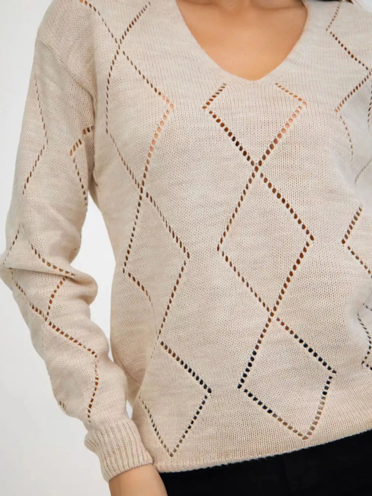 Openwork V-neck Sweater (6)