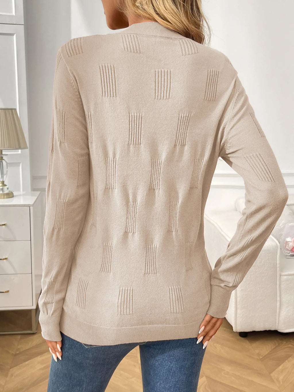 Round Neck Long Sleeve Knit Top (3)