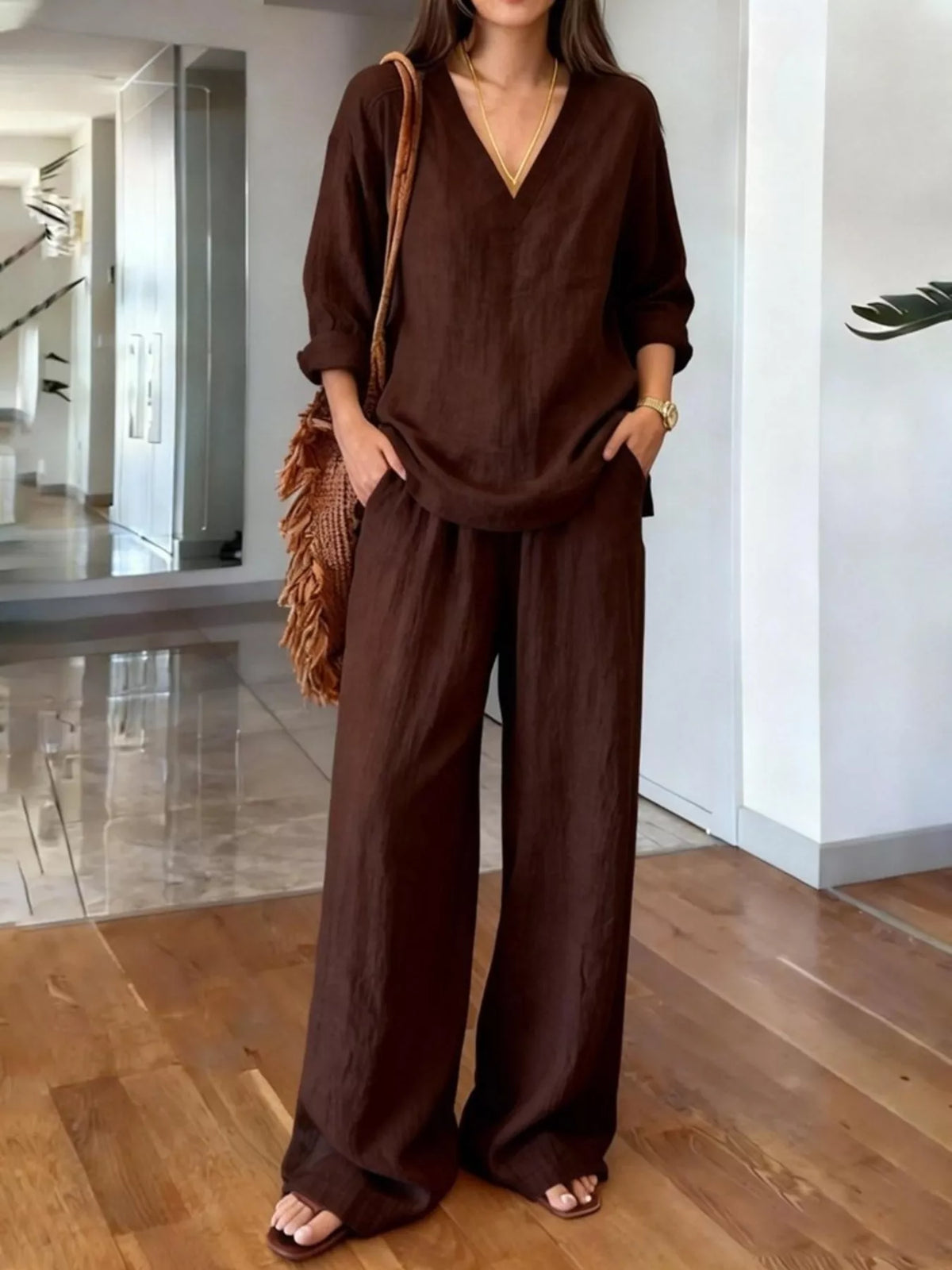 V-neck Top Wide-leg Pants Set (8)
