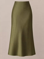 High-waisted Satin Midi Skirt (16)