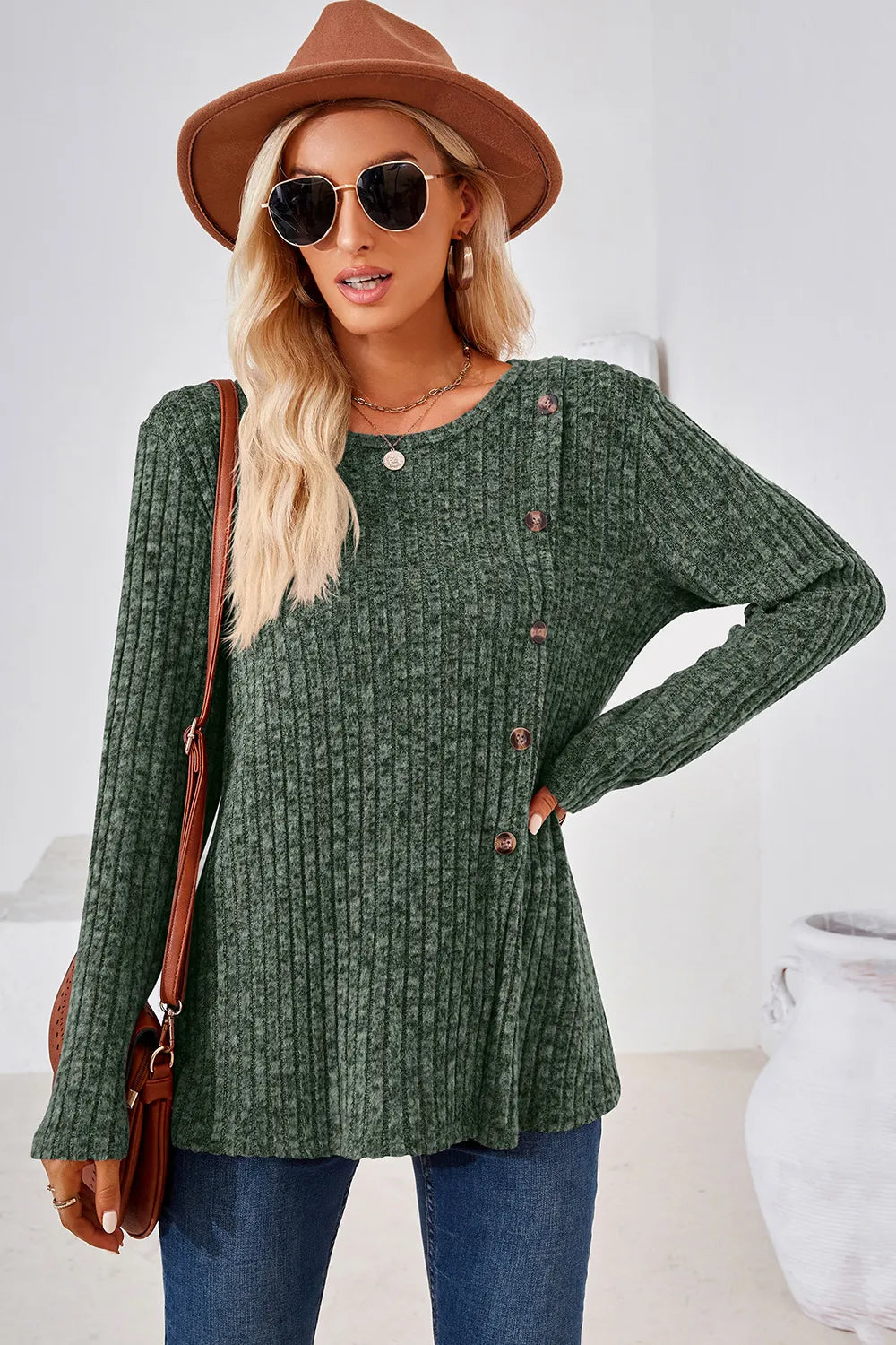 Round Neck Long Sleeve T-shirt (7)