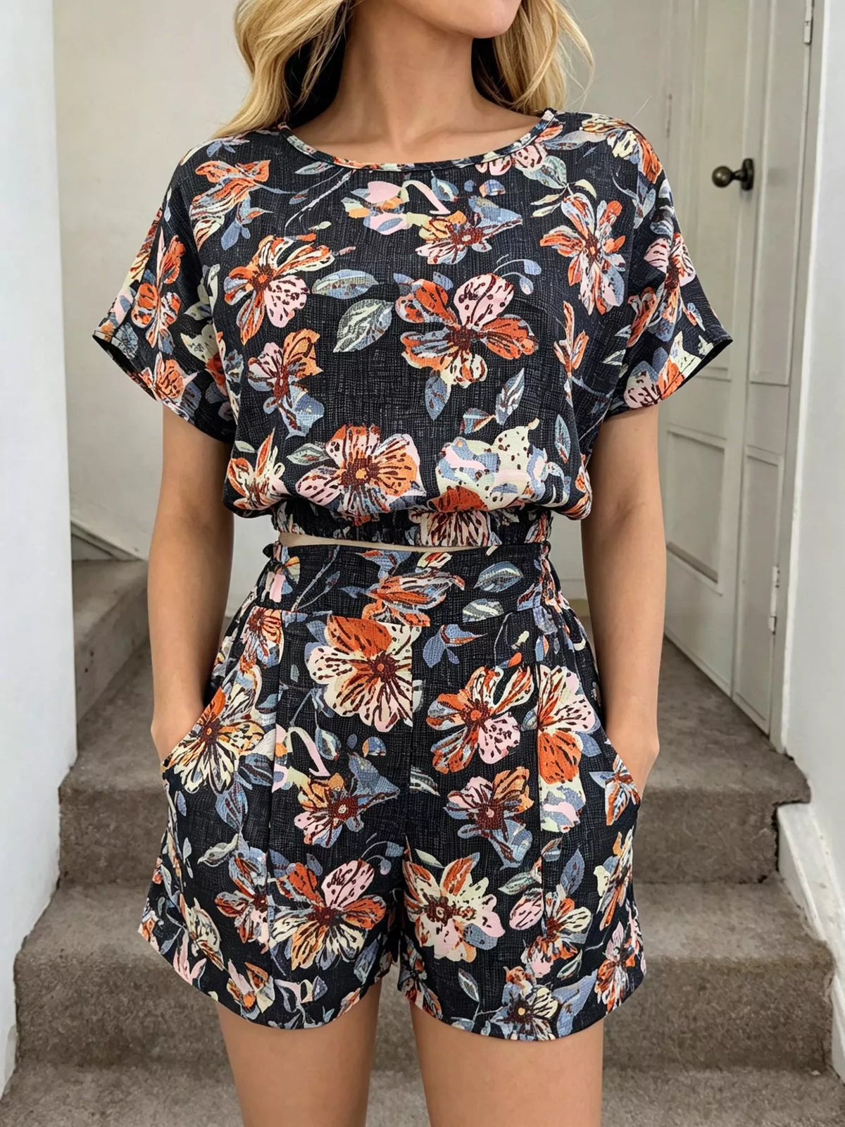 Floral Print Crop Top Shorts Set (2)