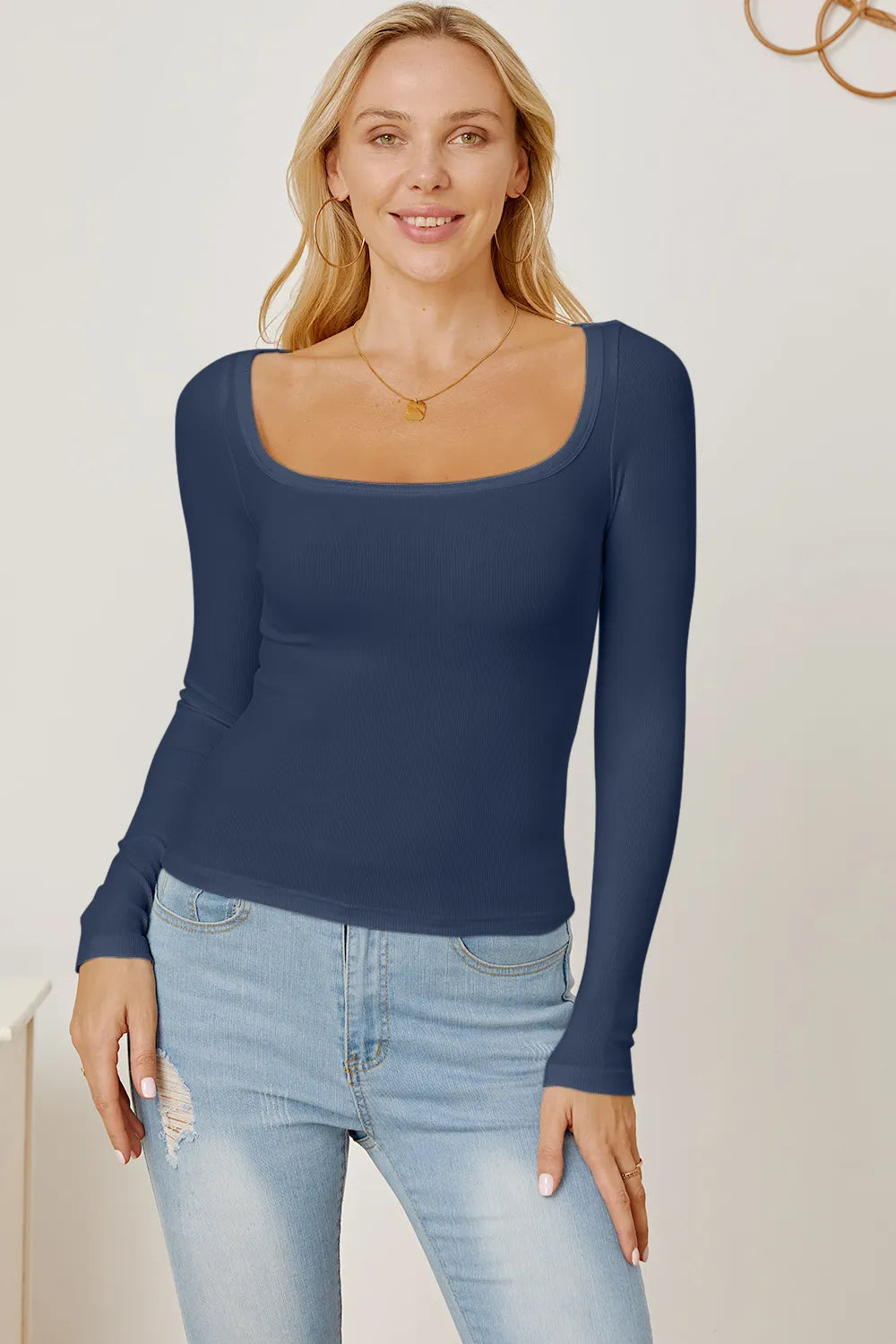 Square Neck Long Sleeve T-shirt (25)