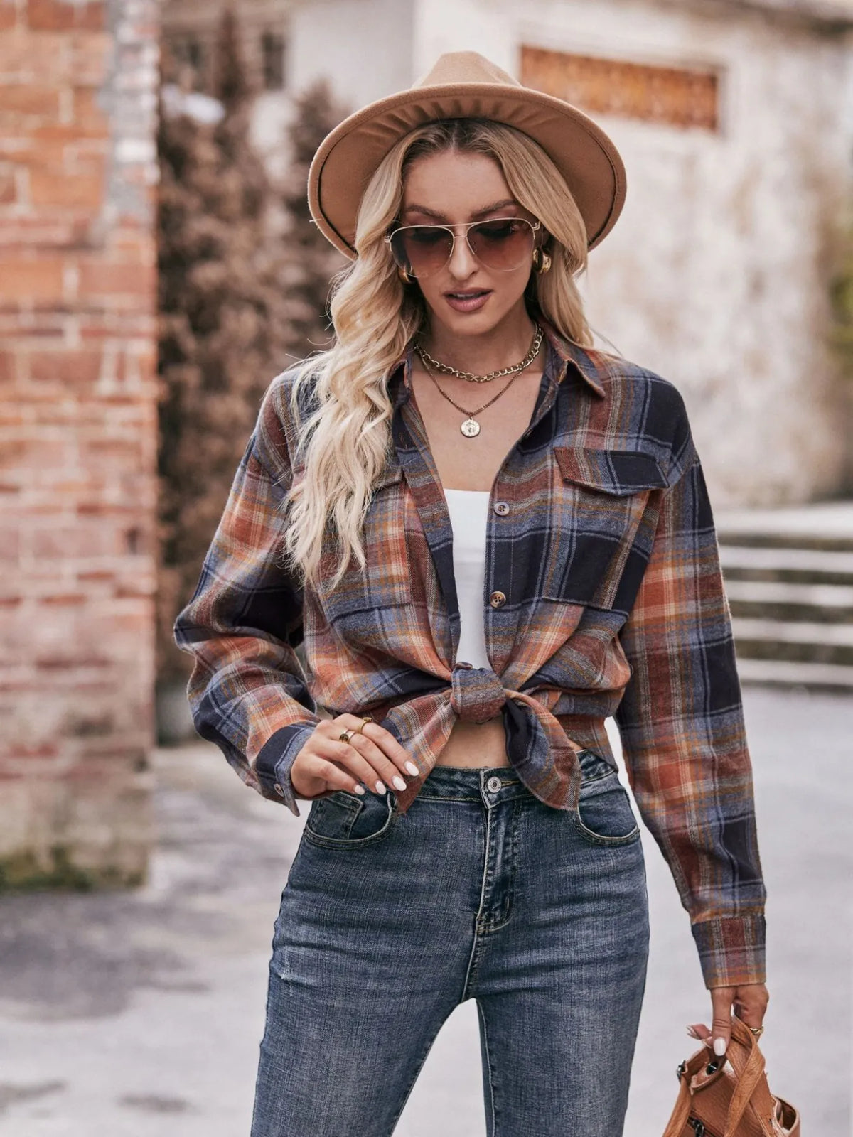 Plaid Button-down Long Sleeve Shirt (21)