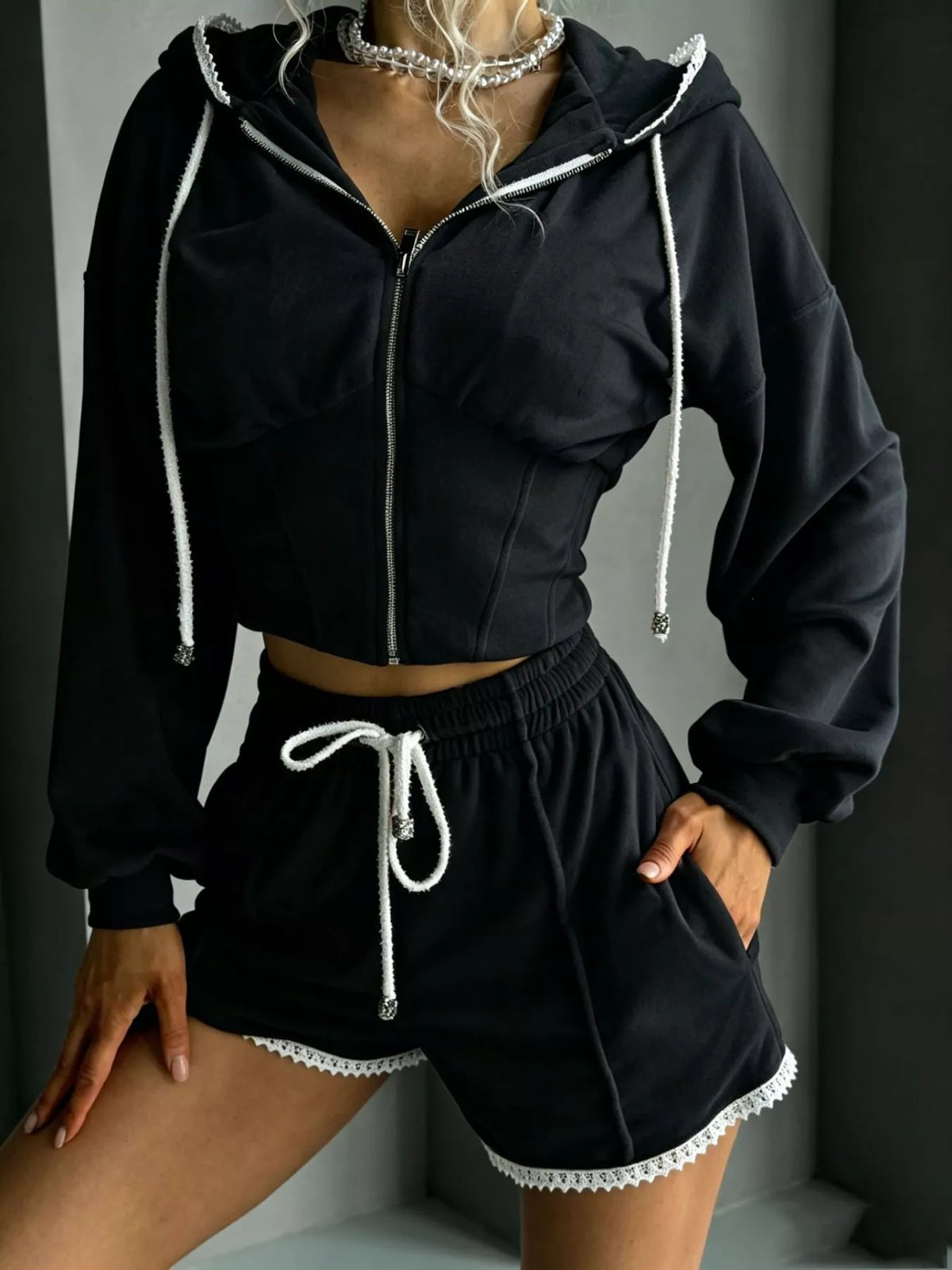 Zip Up Hooded Outerwear Shorts Set (12)