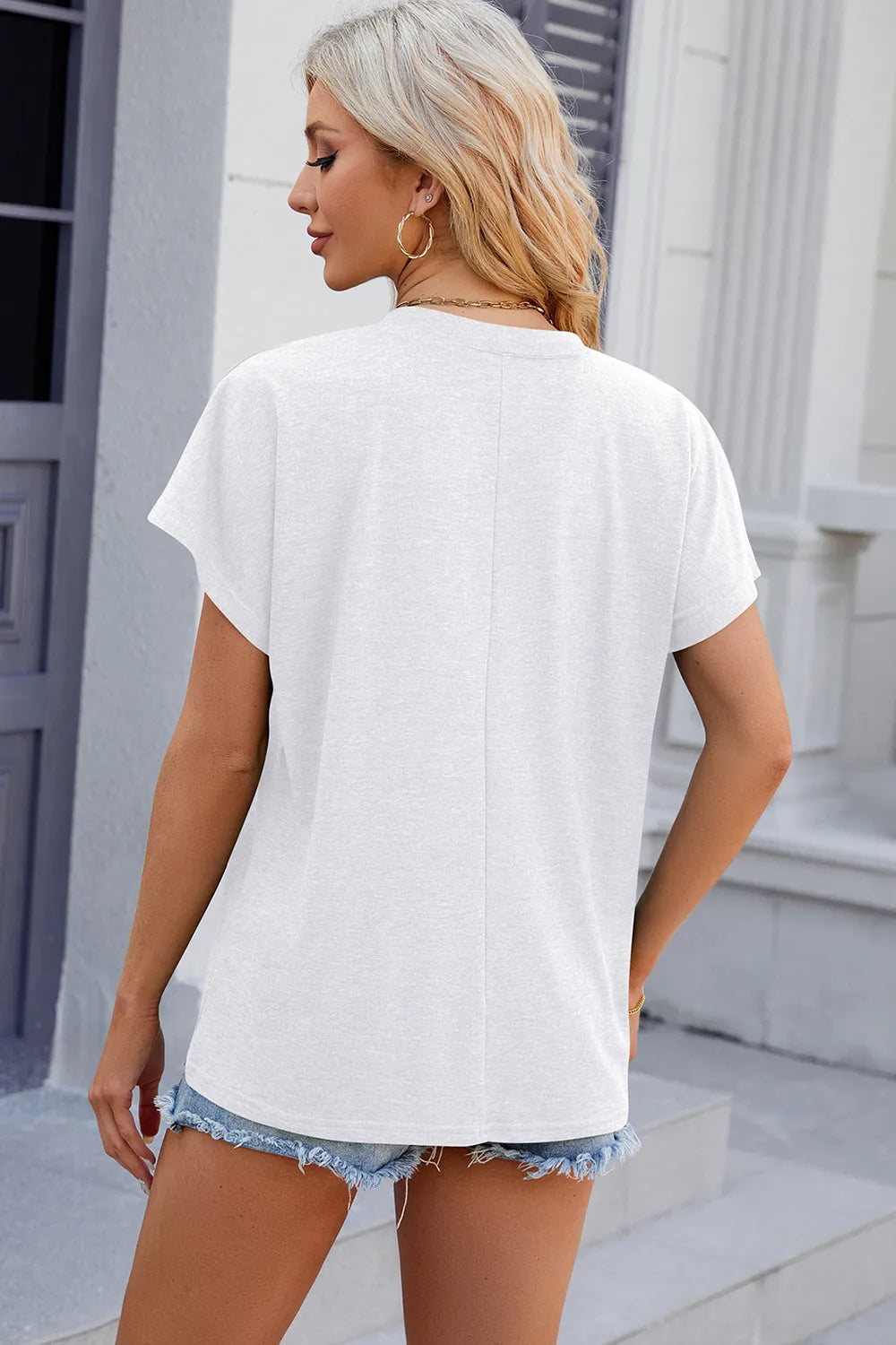 V-neck Short Sleeve T-shirt (2)
