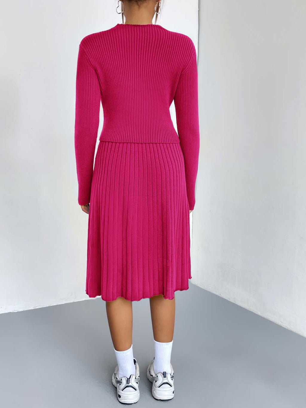 Rib-knit Sweater Skirt Set (3)