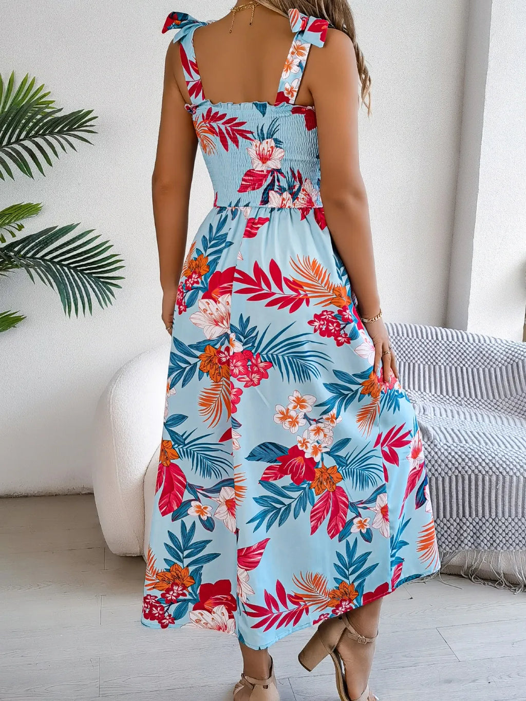 Smocked Floral Tie Shoulder Midi Dress (2)