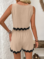 Contrast Trim Round Neck Top Shorts Set (2)