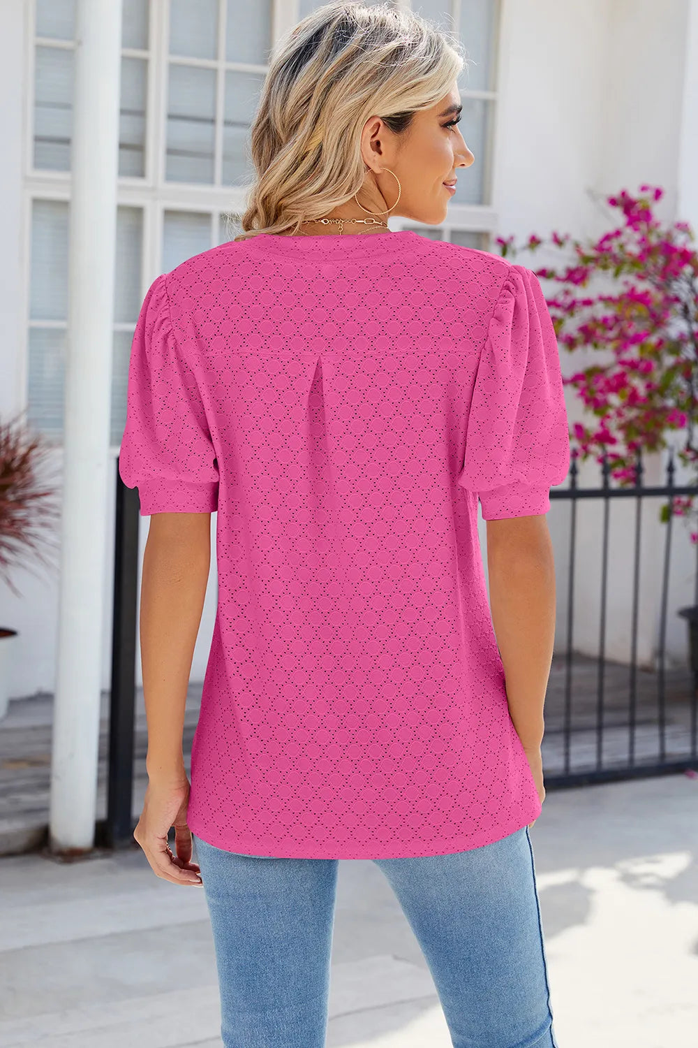 Eyelet Notched Puff Sleeve T-shirt (8)