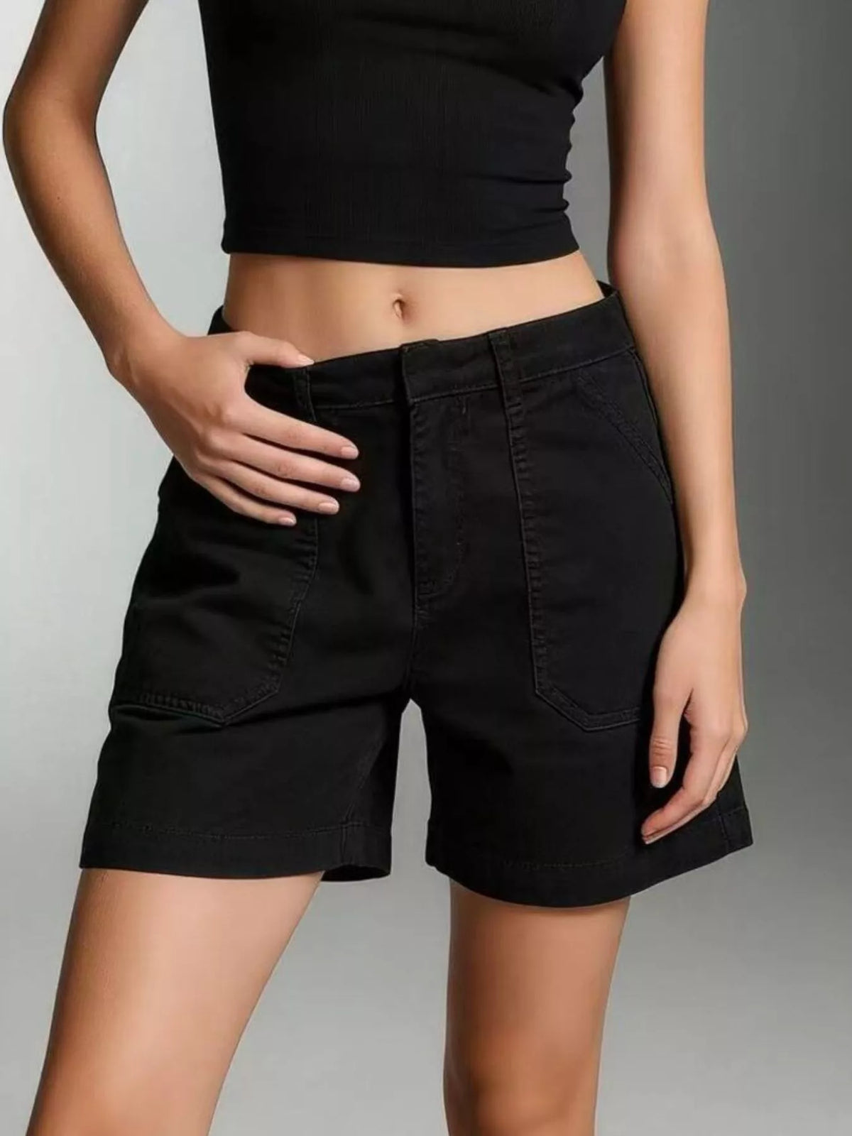 Pocketed Denim Shorts (4)