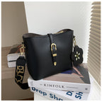 Large Capacity Shoulder Bag Wide Strap Crossbody photo 14