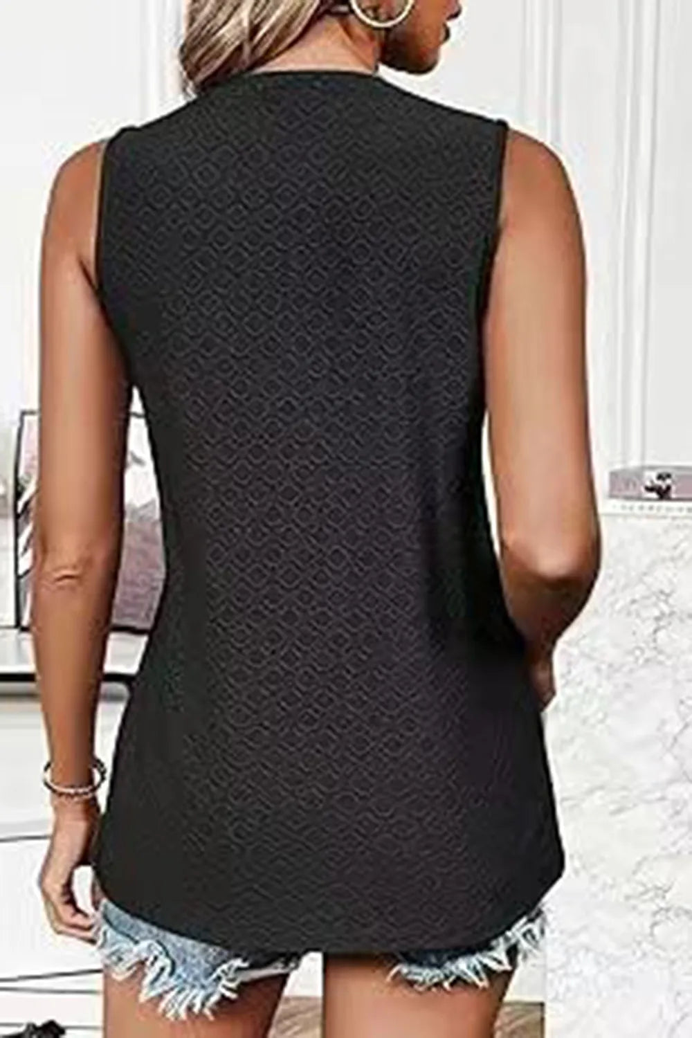 Eyelet Round Neck Tank (2)