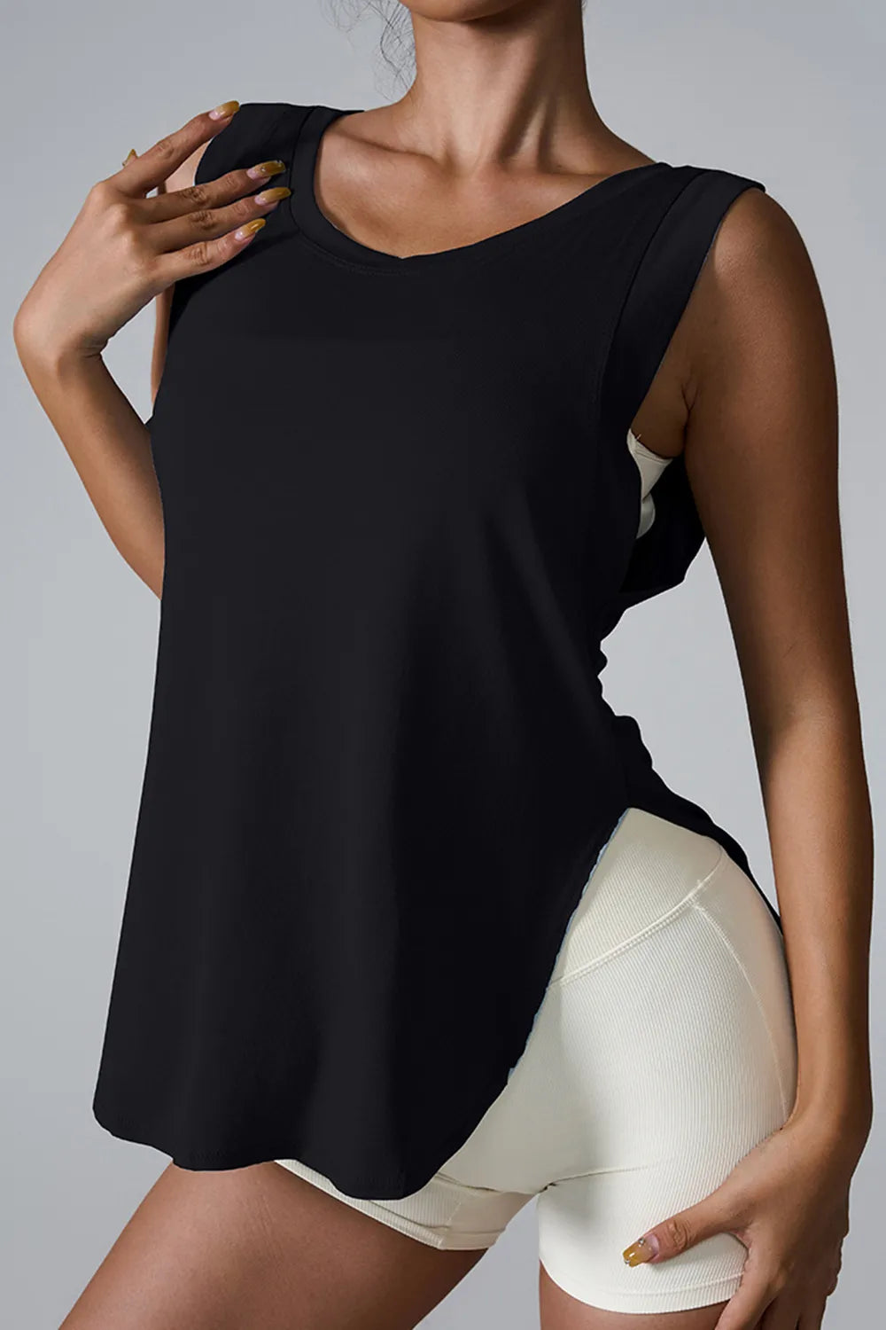 Slit Round Neck Active Tank (4)