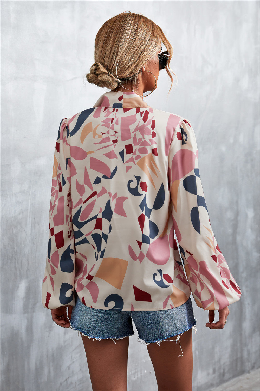 Printed Tie Neck Puff Sleeve Blouse (2)
