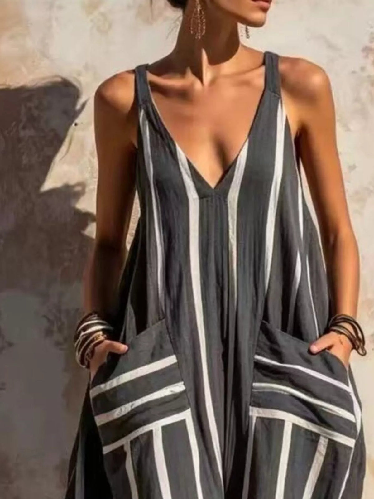 Striped V-neck Sleeveless Wide-leg Jumpsuit (8)