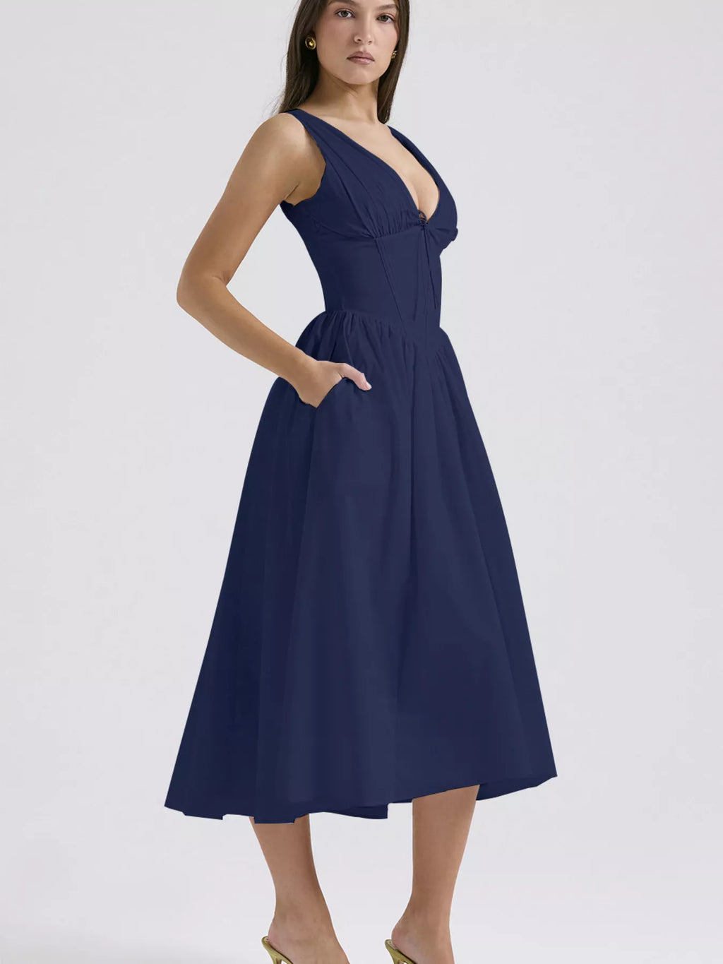 V-neck Sleeveless Midi Dress (18)