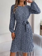Ditsy Floral Tie Waist Pleated Dress (14)