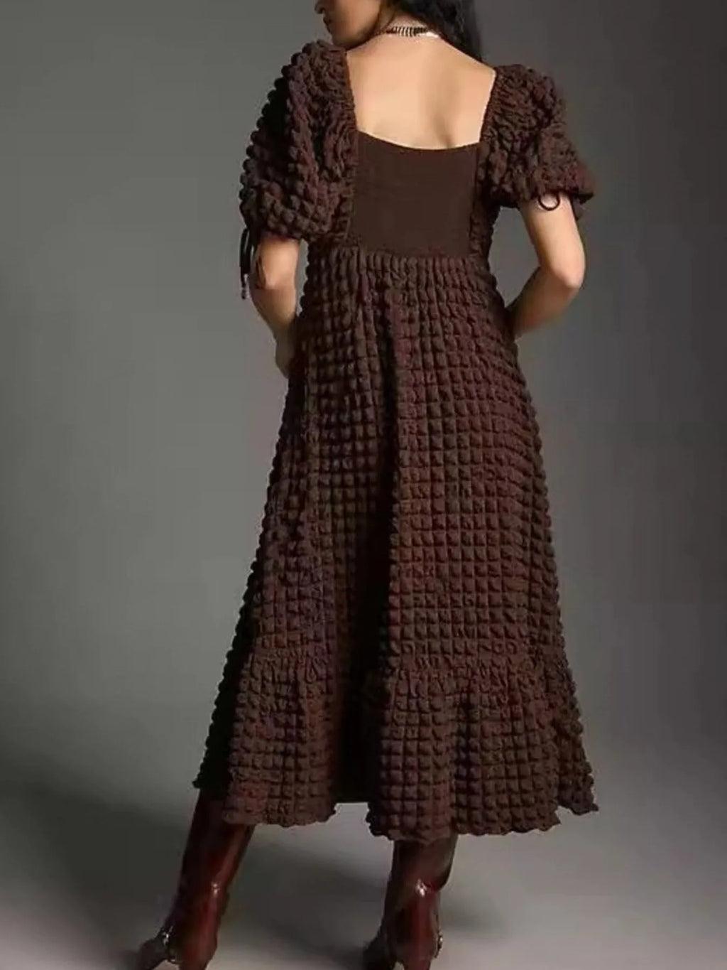Textured Sweetheart Neck Short Sleeve Dress (11)