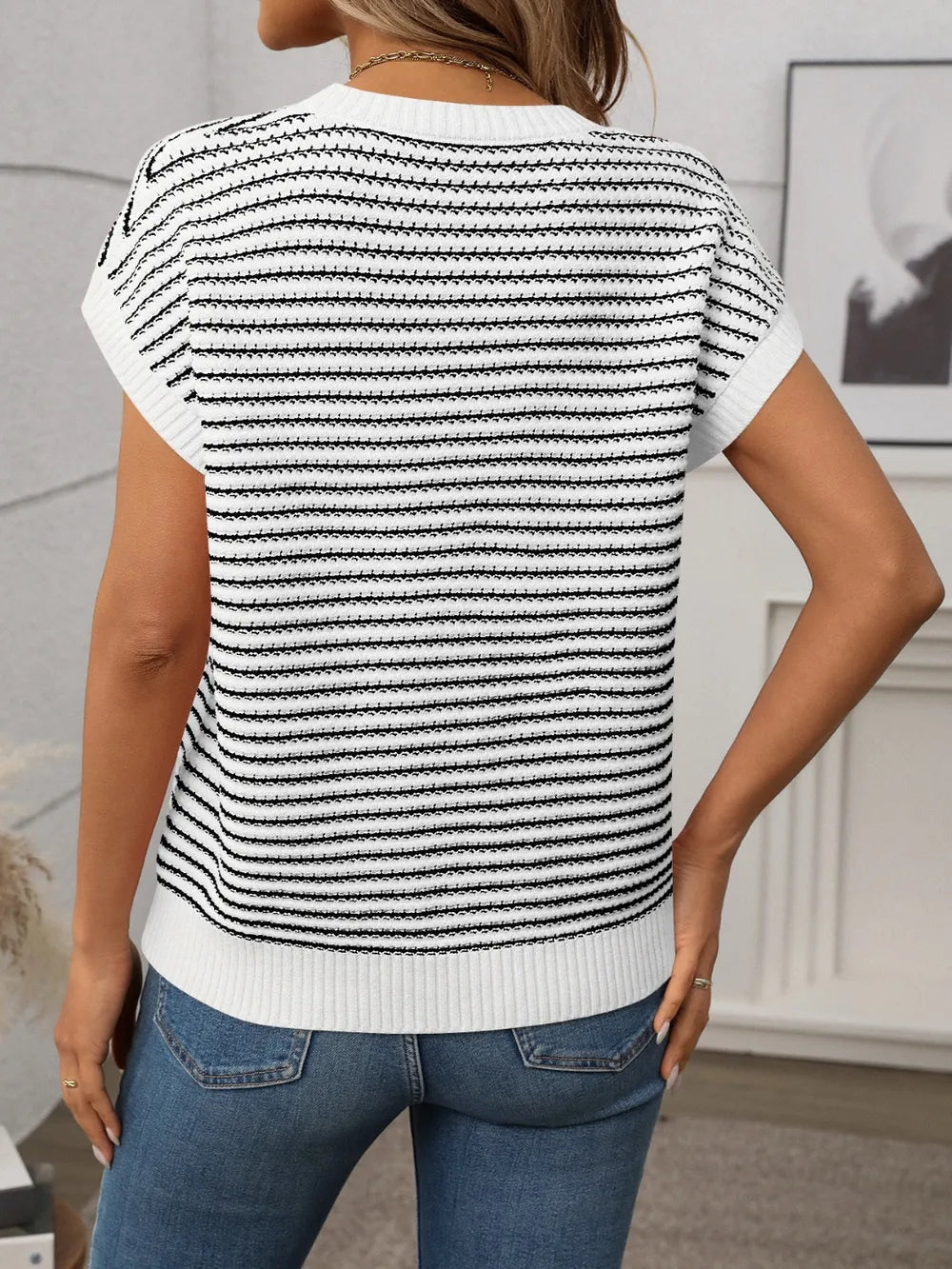 Striped Round Neck Short Sleeve Knit Top (5)