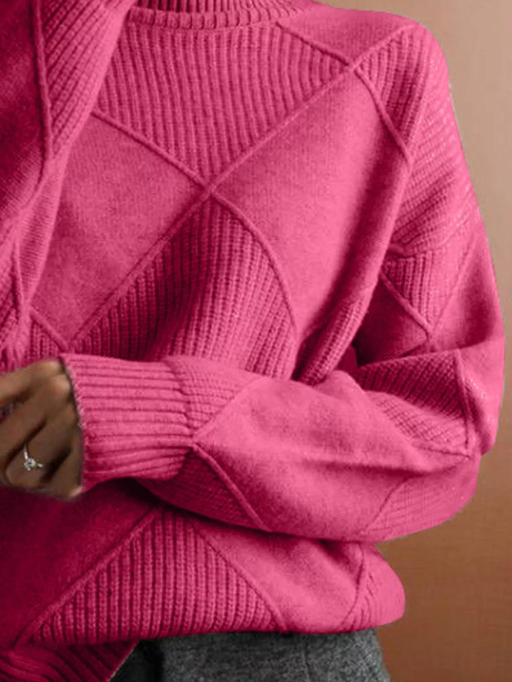 Argyle Pattern Turtleneck Sweater (9)