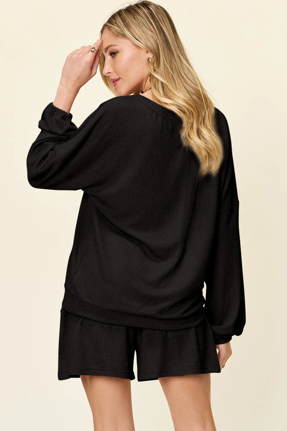 Full Size Texture V-neck Long Sleeve T-shirt Shorts Set (12)