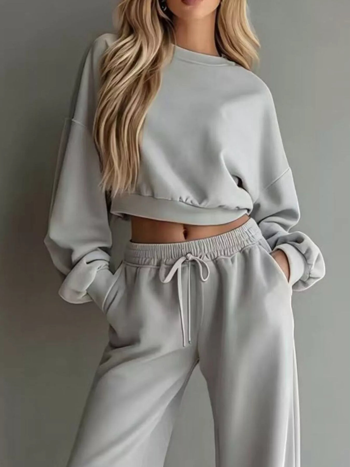Round Neck Cropped Sweatshirt Wide-leg Pants (8)