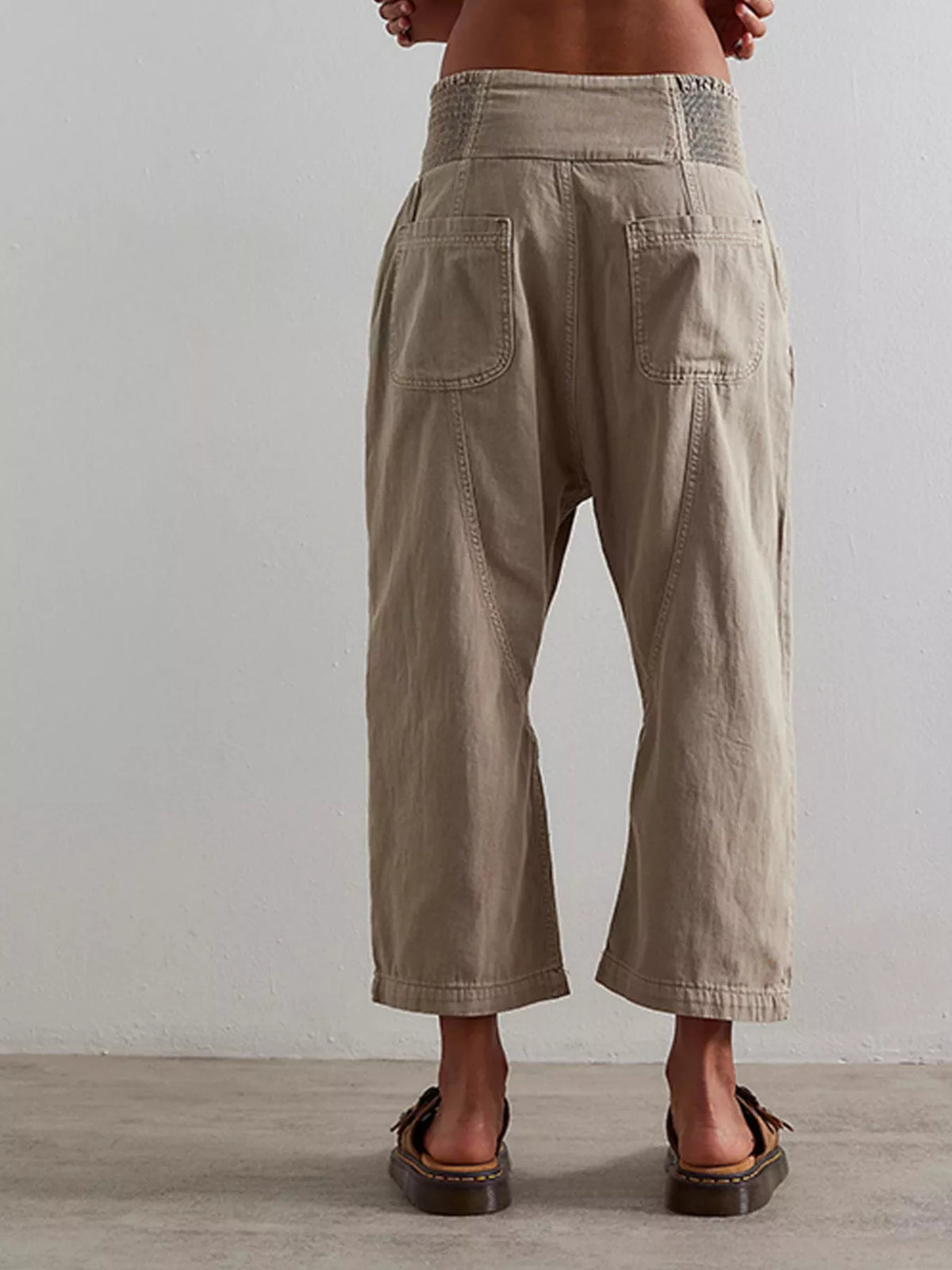 Smocked High-waisted Wide Leg Jeans (7)