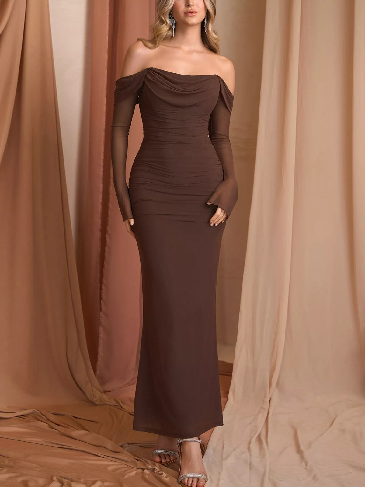 Off-shoulder Ruched Mermaid Maxi Dress (27)
