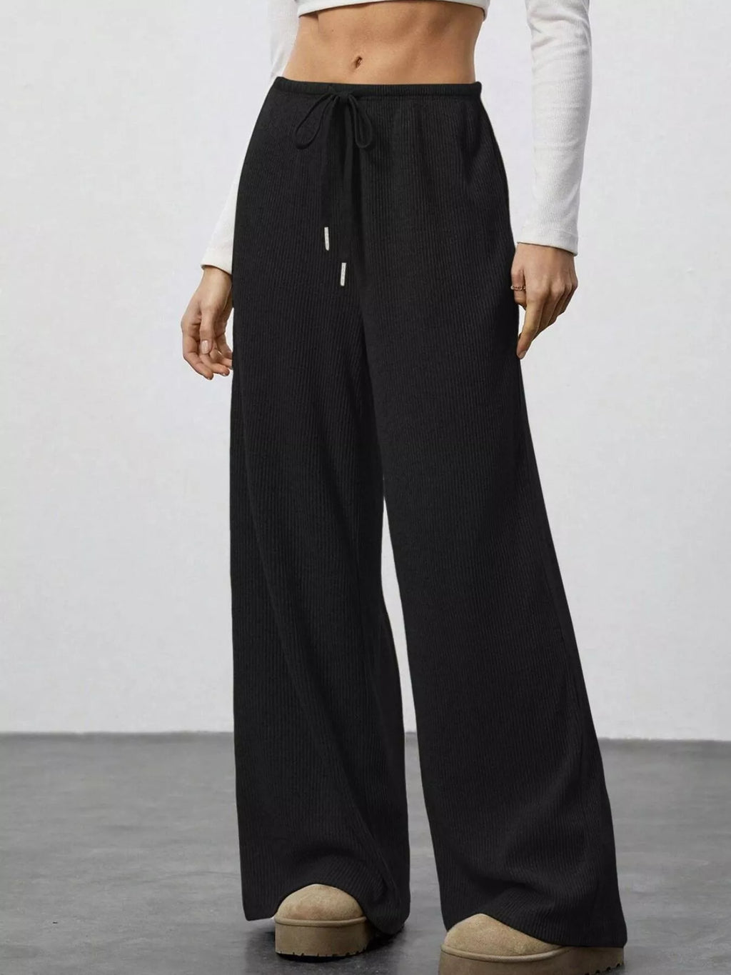 Relaxed Fit Wide Leg Pants (18)