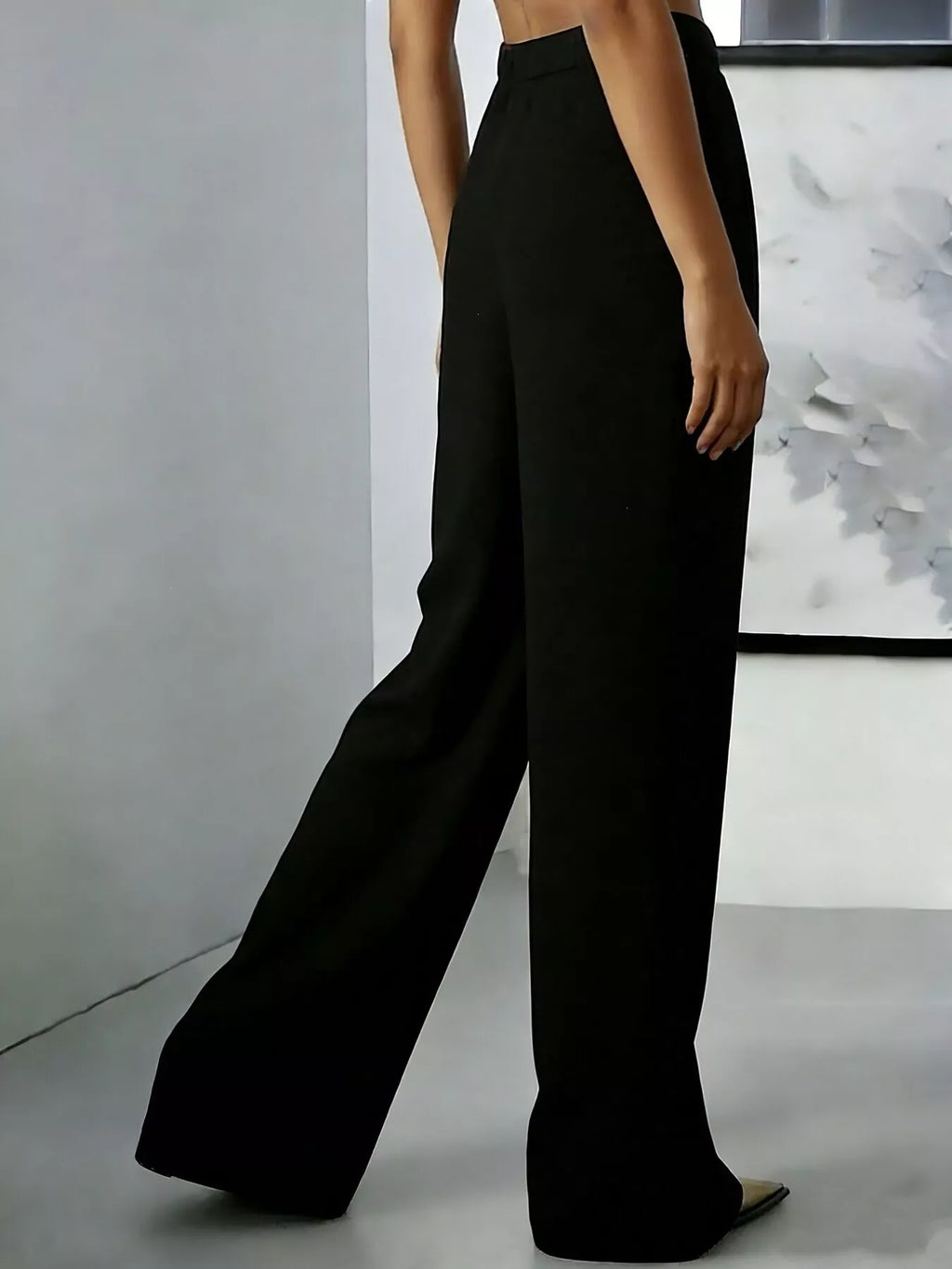 High-waisted Pleated Wide-leg Pants (7)