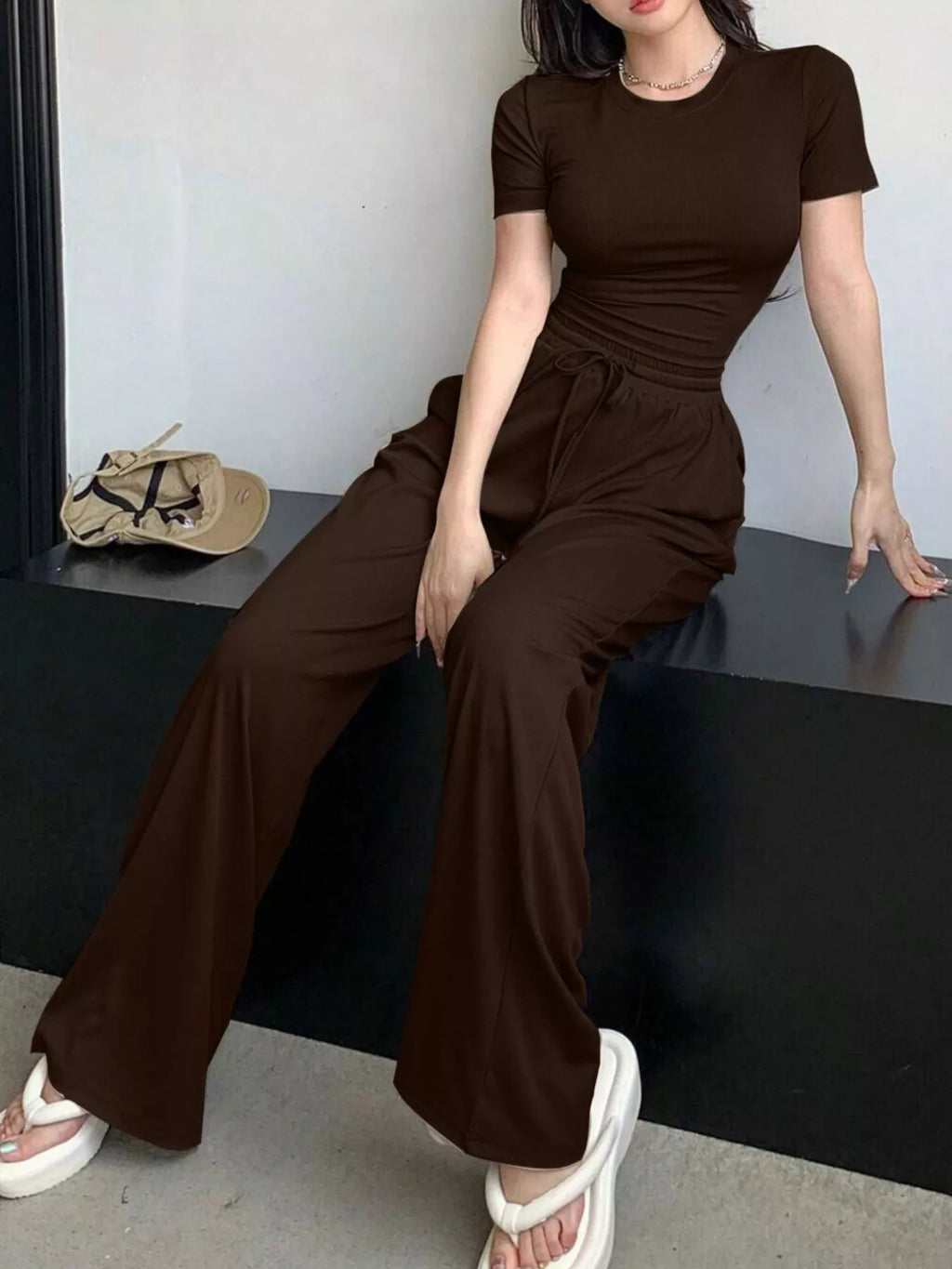 Solid Color Short Sleeve Crop Top Wide Leg Pants Set (3)