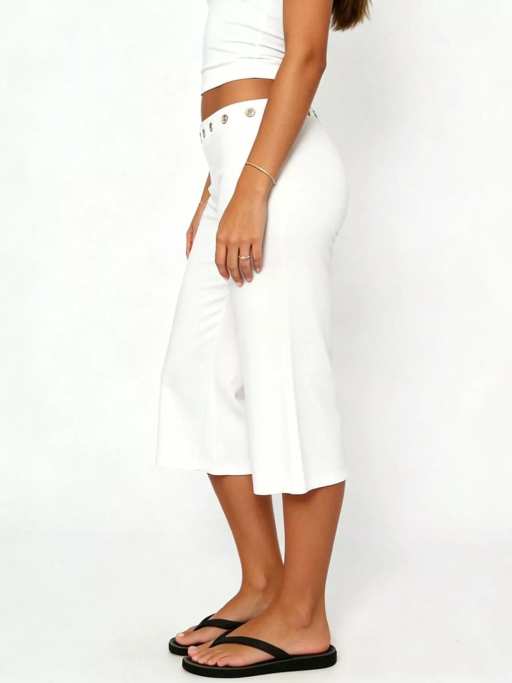 Mid Rise Capris Pants (14)
