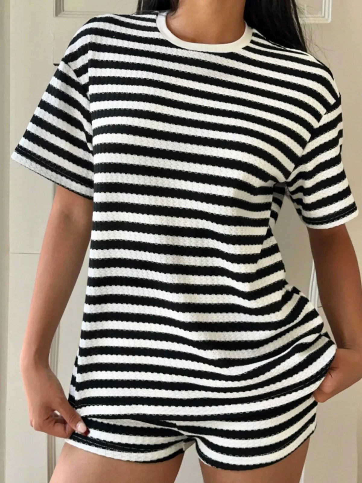 Striped Round Neck Top Shorts Set (7)