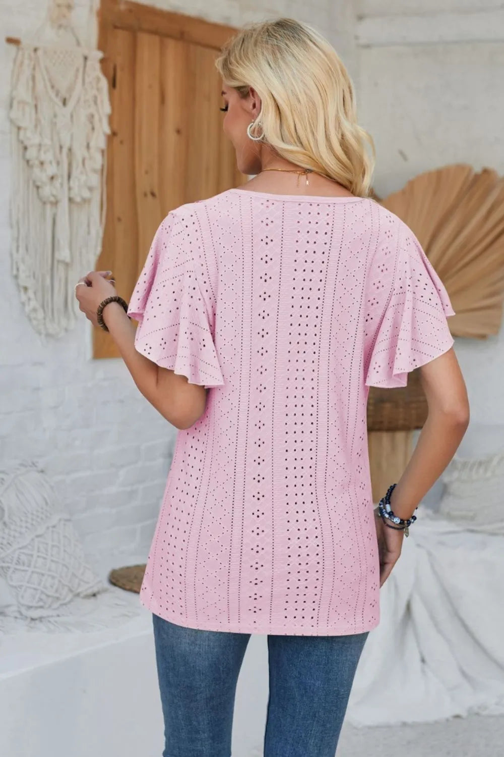 Eyelet Applique V-neck Cap Sleeve T-shirt (12)