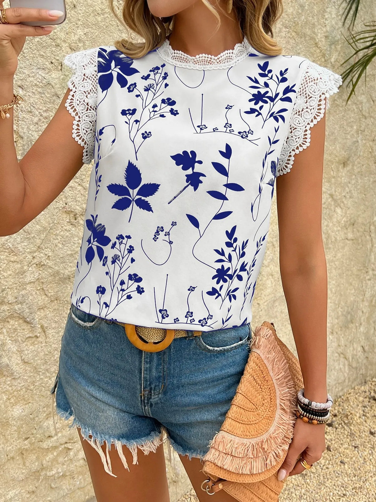 Lace Trim Sleeveless Blouse (3)