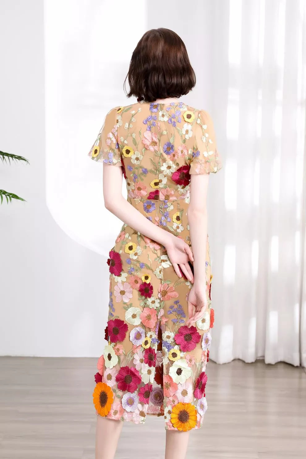 Floral Embroidered Puff Sleeve Midi Dress (35)