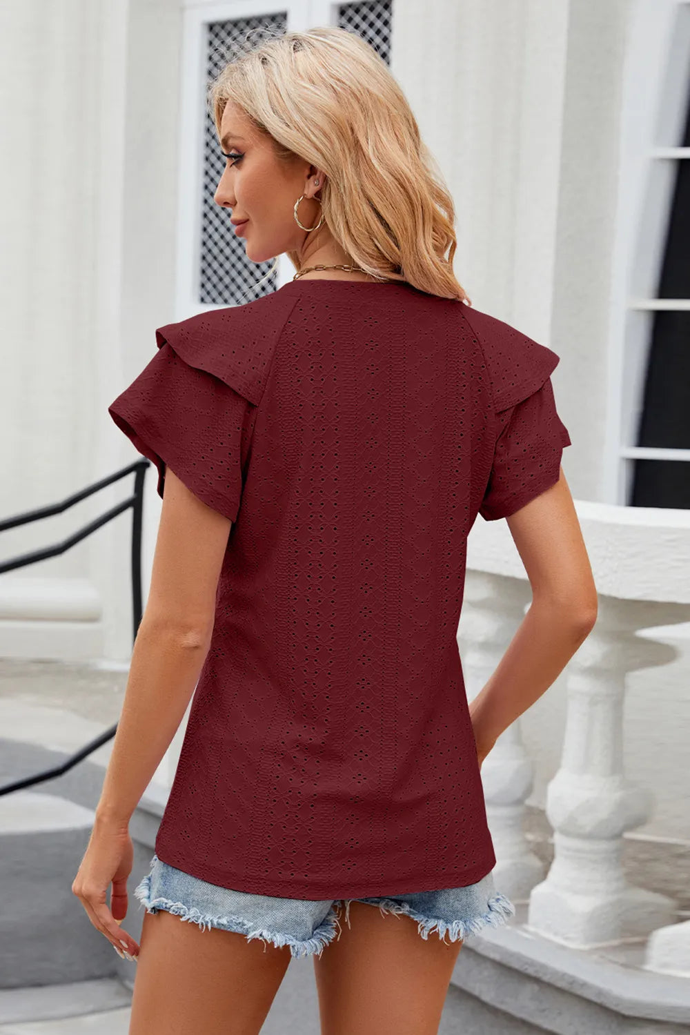 Eyelet Notched Short Sleeve T-shirt (12)