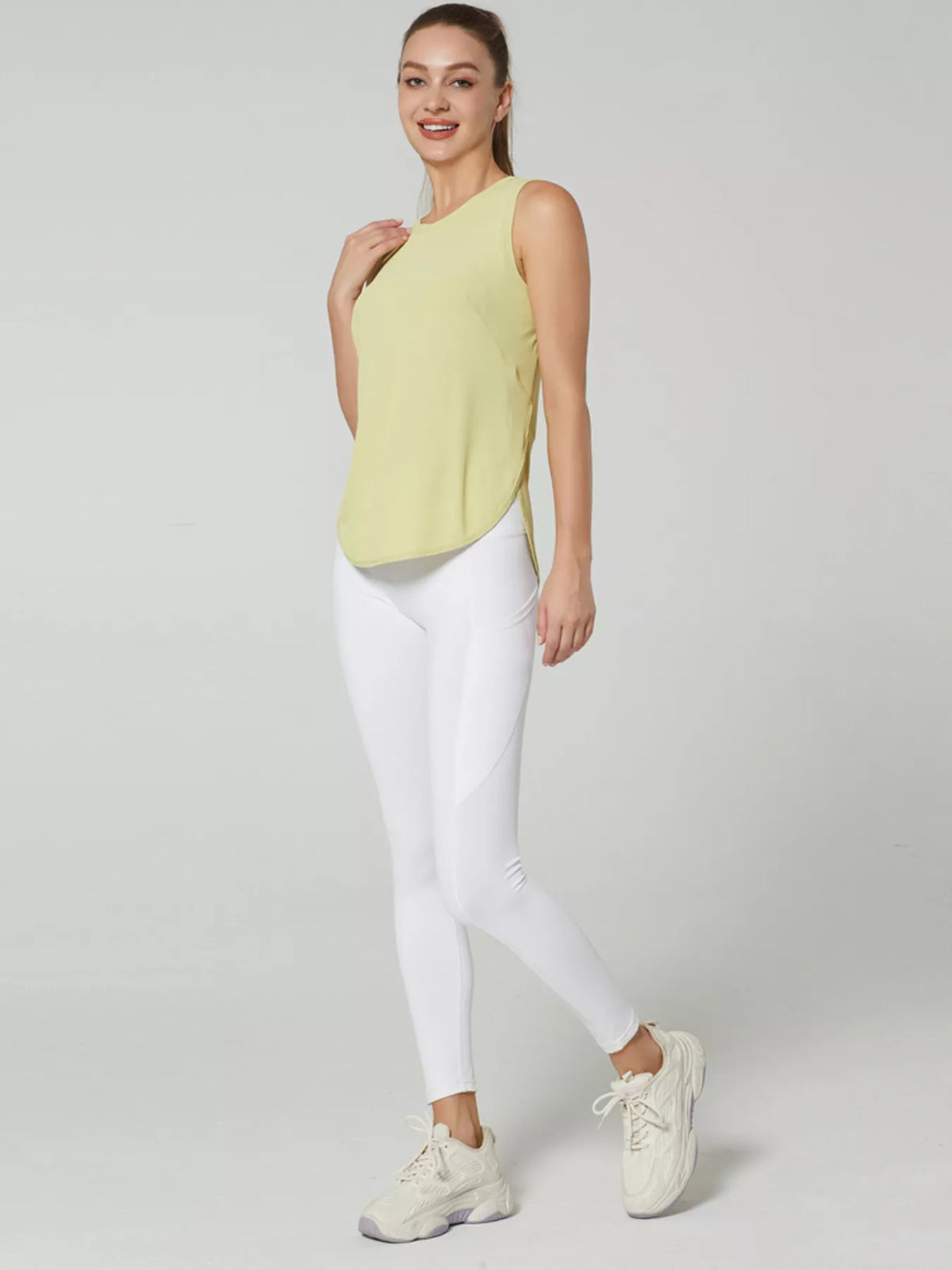 Lightweight Ribbed Active Tank (6)