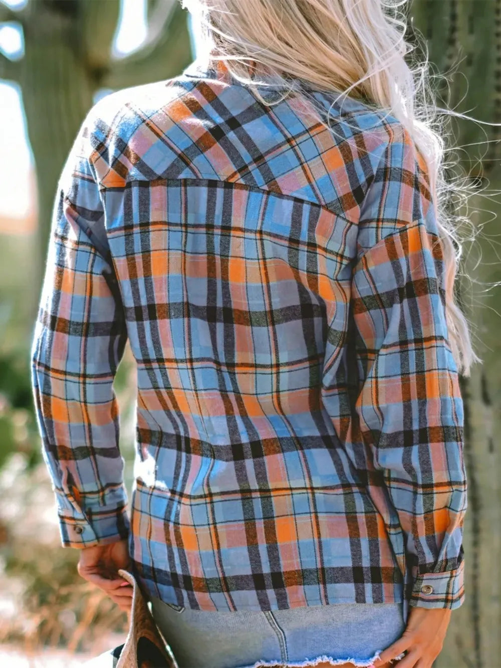 Plaid Collared Neck Long Sleeve Shirt (12)