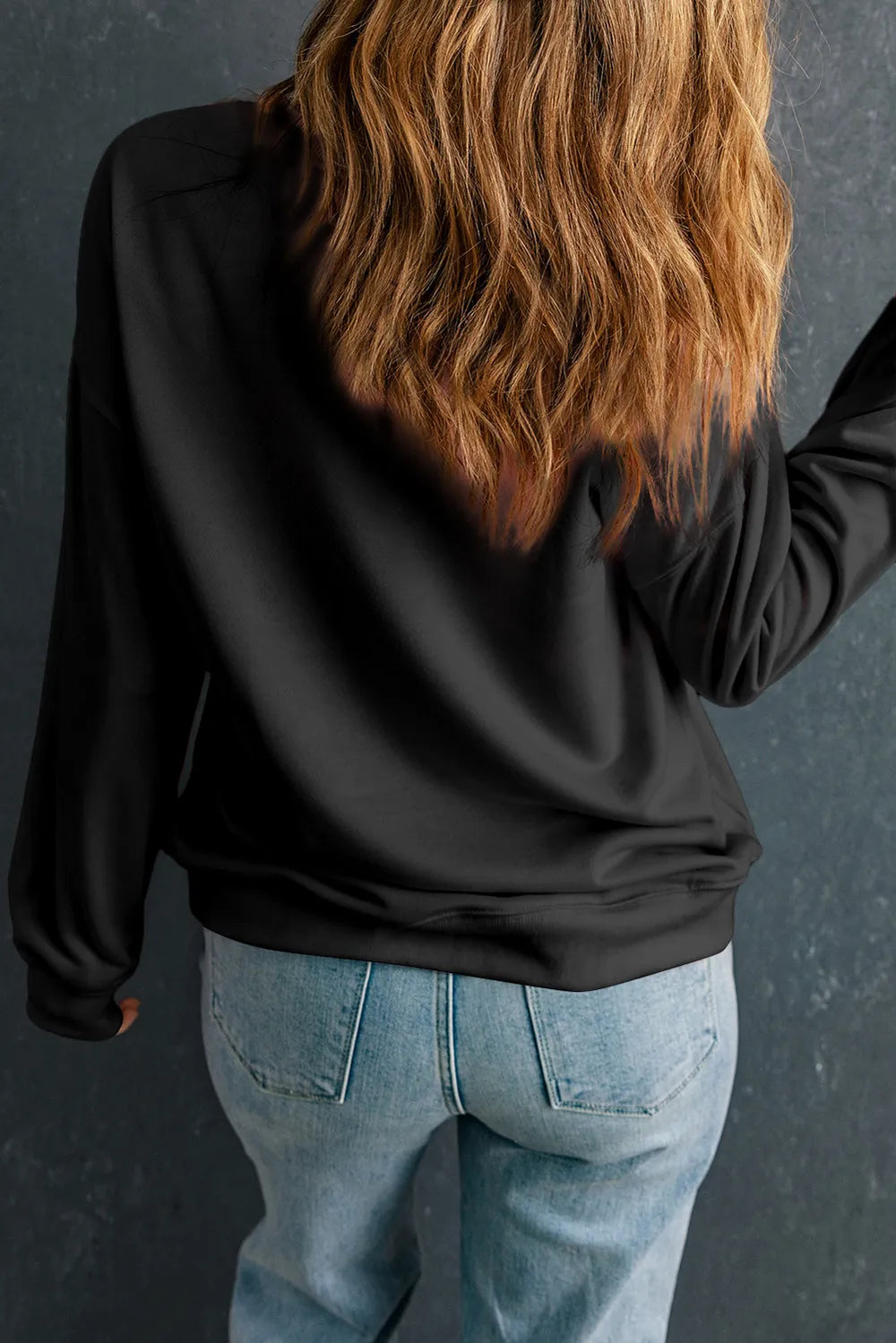 Round Neck Dropped Shoulder Sweatshirt (14)