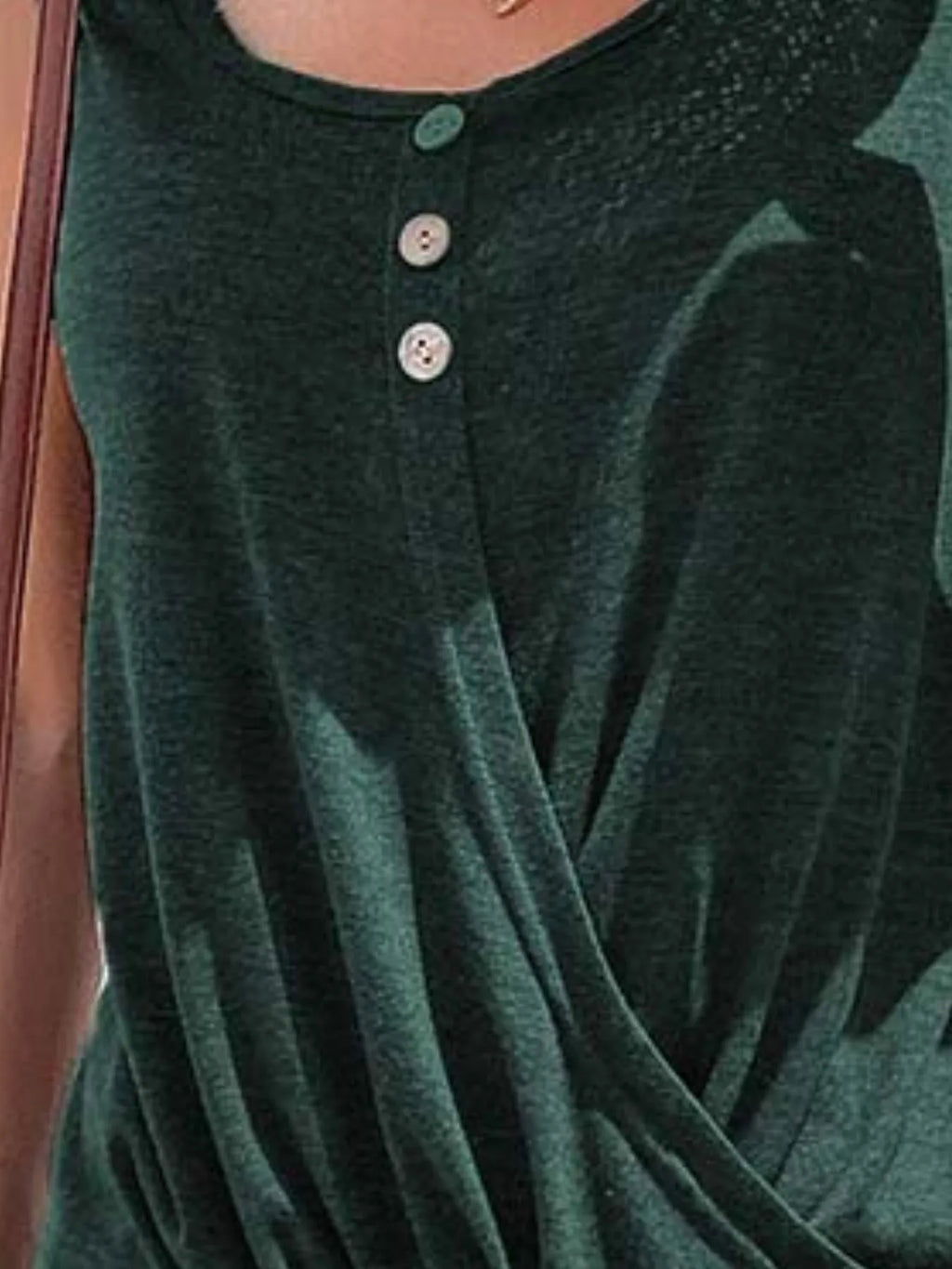 Full Size Twisted Hem Button Detail Tank Plus (6)