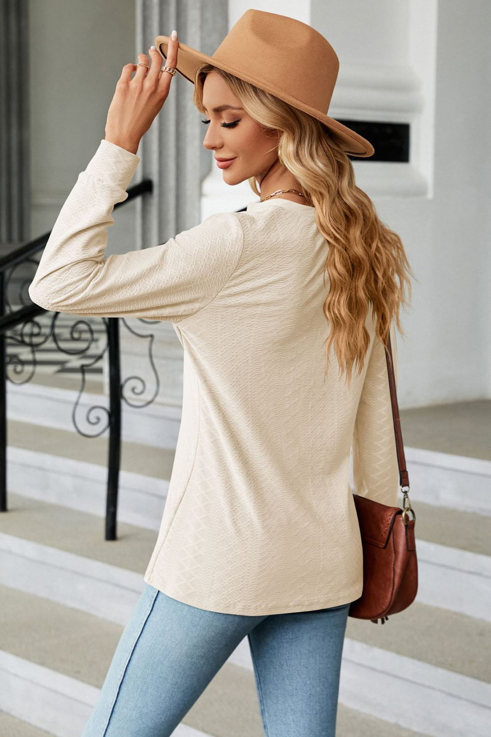 Notched Neck Long Sleeve Buttoned Blouse (15)