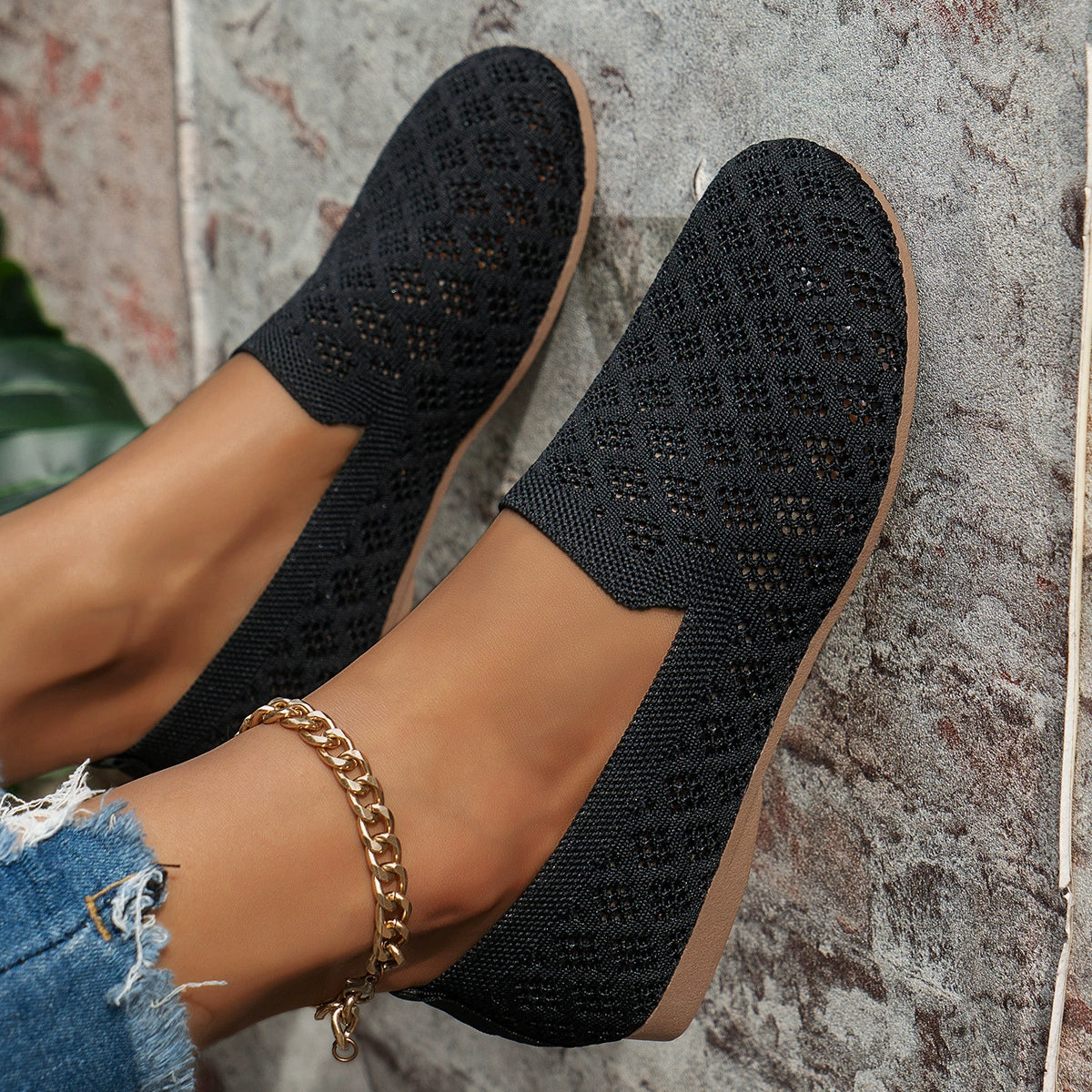 Mesh Round Toe Flat Slip-ons (2)
