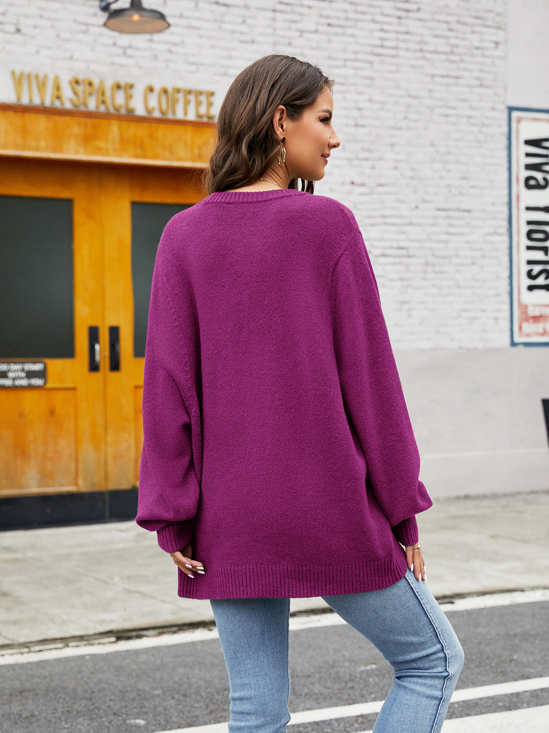 Round Neck Ribbed Trim Sweater (8)