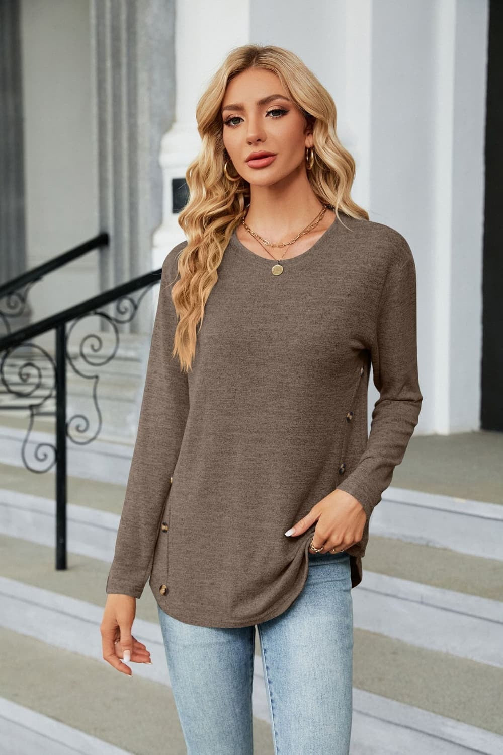 Round Neck Long Sleeve T-shirt