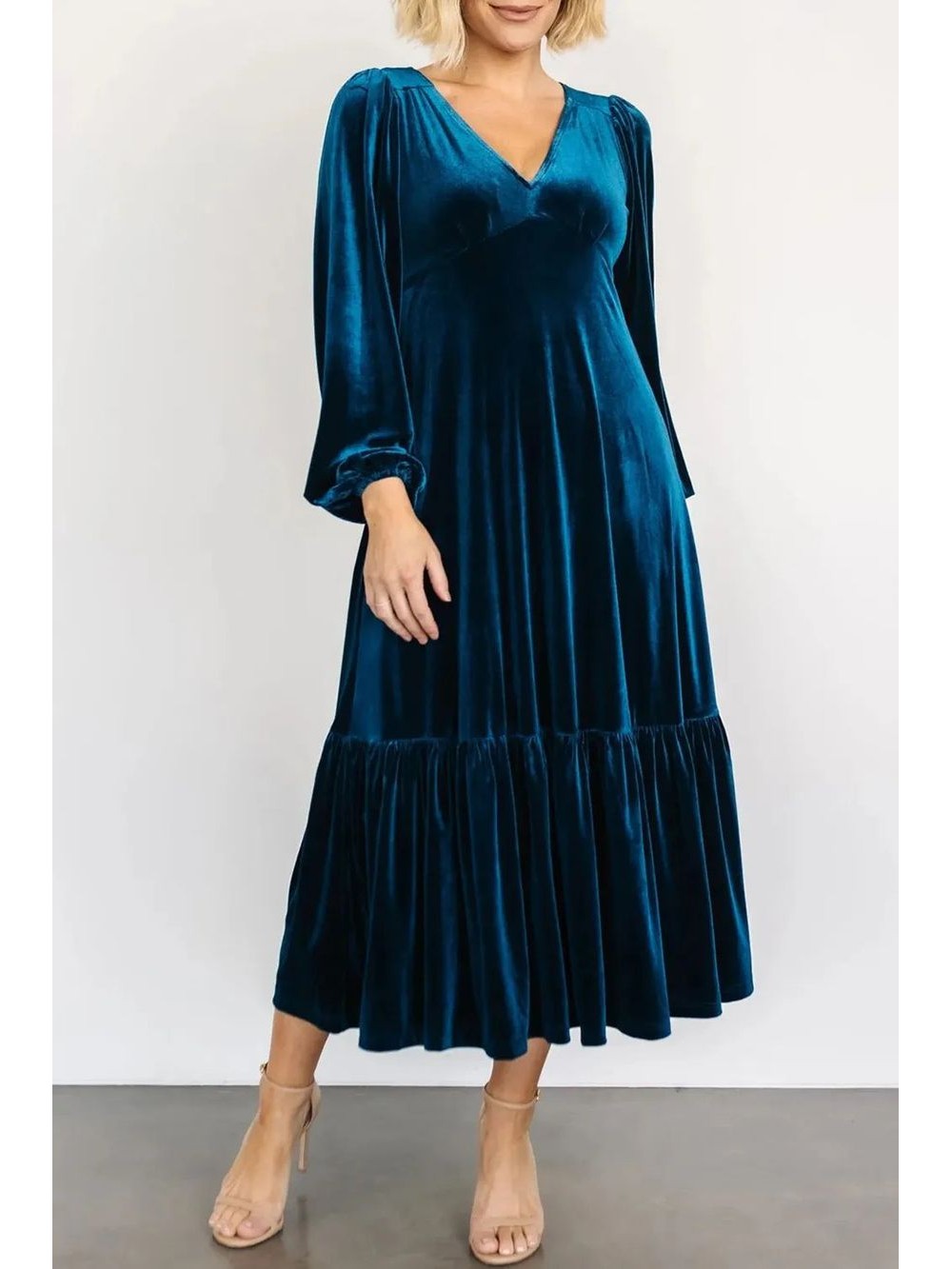 V-neck Long Sleeve Midi Velvet Dress